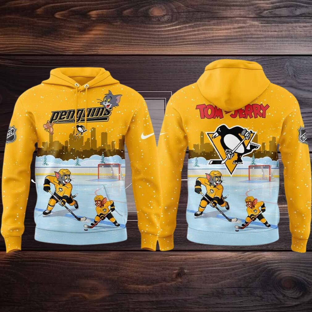 Pittsburgh Penguins Tom And Jerry Playing Hockey In The Snow 2025 Hoodie T Shirt Pittsburgh Penguins Tom And Jerry Playing Hockey In The Snow 2025 Hoodie T Shirt