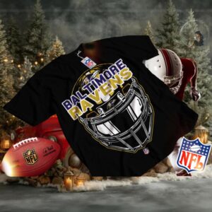 Men’s Black Baltimore Ravens Helmet Graphic T Shirt